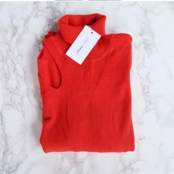Lover's + Friends Kade Red Wool Blend Cutout Turtleneck Sweater Size XS - Picture 9 of 10
